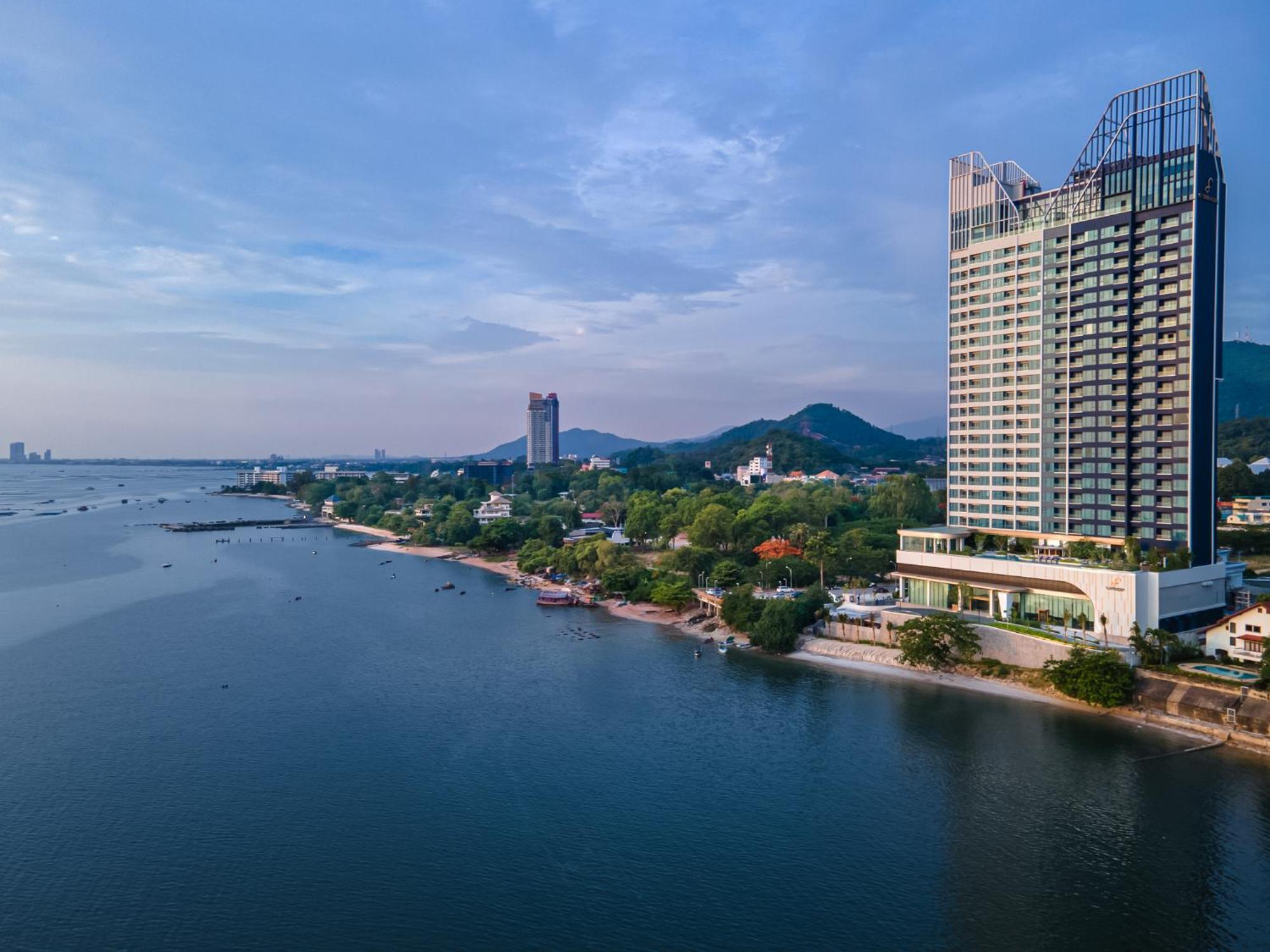 S Sriracha Hotel & Residence Si Racha Εξωτερικό φωτογραφία